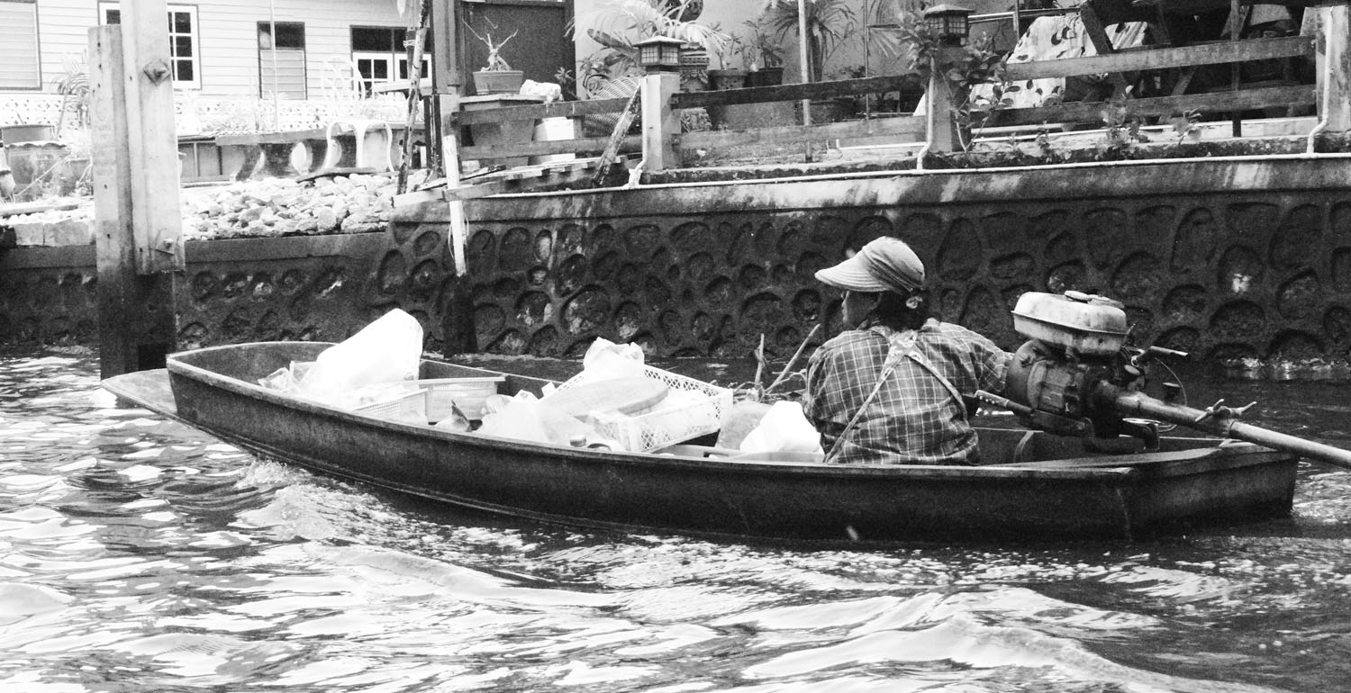 mit dem Fahrrad durch Bangkok und aufs Boot