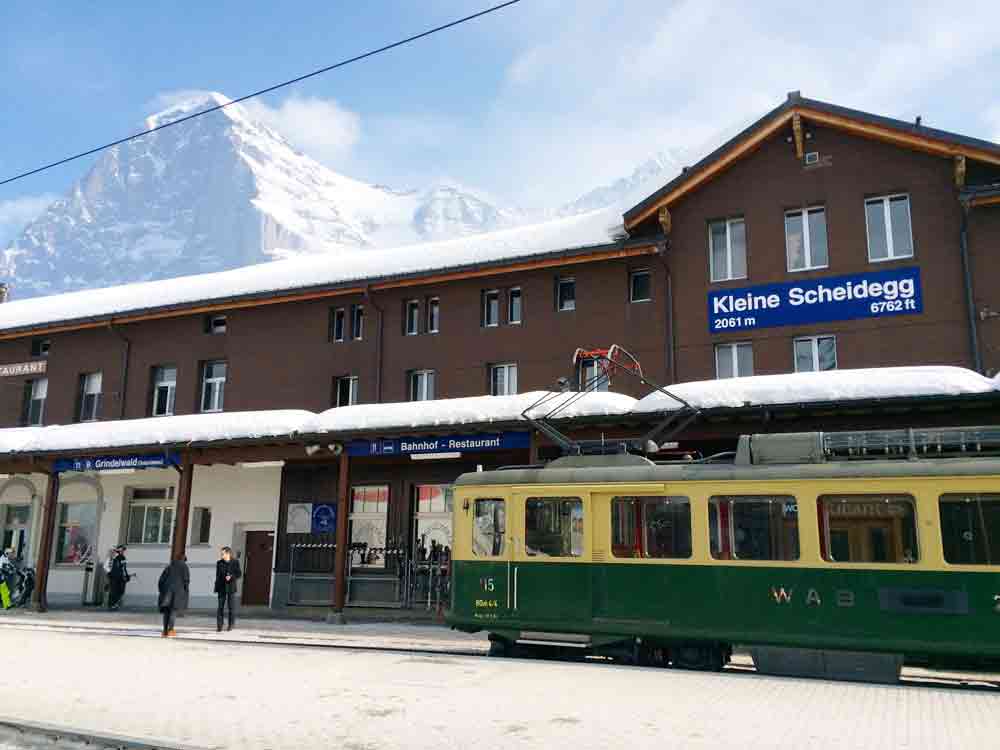 Bahnhof_kleine_Scheidegg_5361
