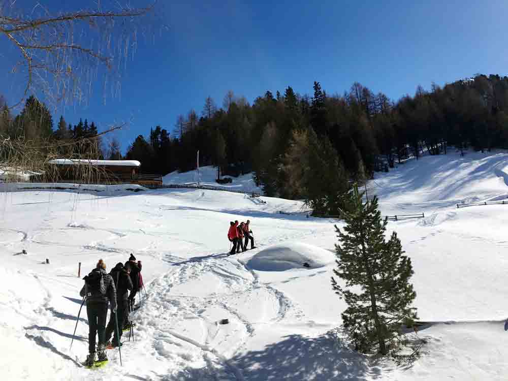 Schneeschuhwanderung-Steinzgeralm-Suedtirol-Kronplatz-©LOOPINGMAGAZIN_8181