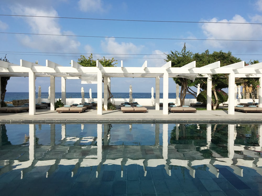 Almyra-hotel-Pool-zypern-©looping