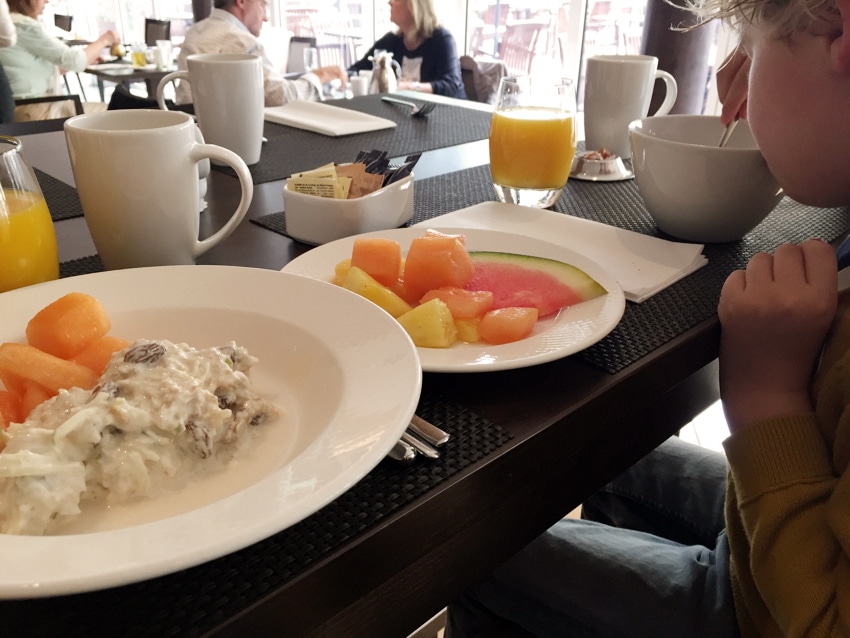 bonn-hilton-fru%cc%88hstu%cc%88ck