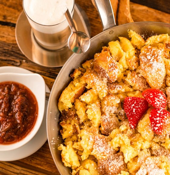 kaiserschmarrn-auf-der-gasteiner-skihuette-800