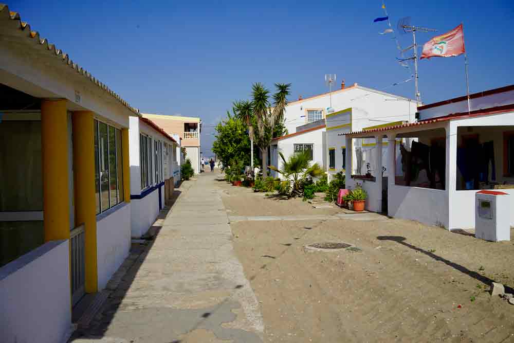 Hauptstrasse Farol Potugal Ostalgarve