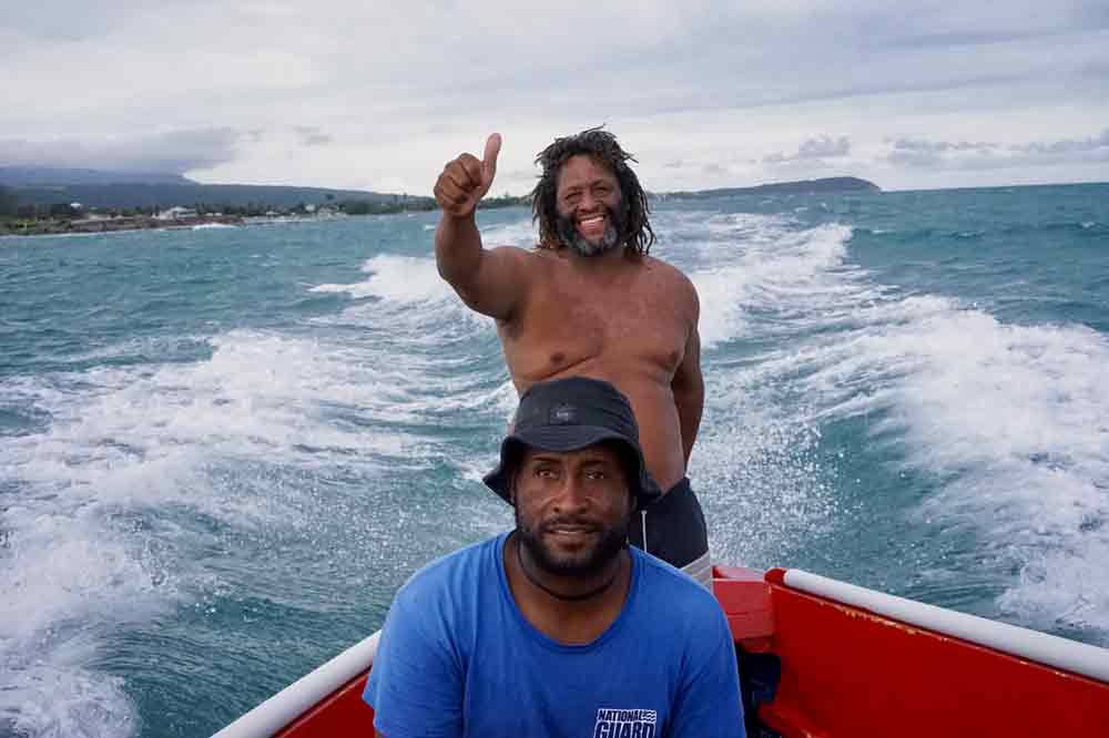 Kapitaen Ted und Bootsmann Treasure beach Jamaika