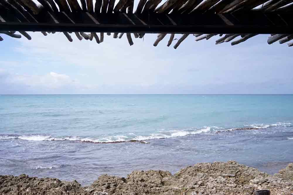 Ausblick auf das Meer aus meinem Haus in Jakes Hotel Treasure Beach Jamaika