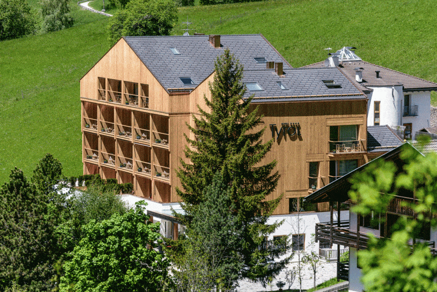 Hotel-Tyrol-01