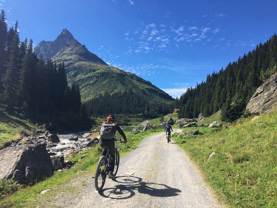 E-Bike Tour in St. Anton am Arlberg