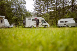 Wohnwagen, Wohnmobil oder Camper – Welche mobile Unterkunft passt zu dir?