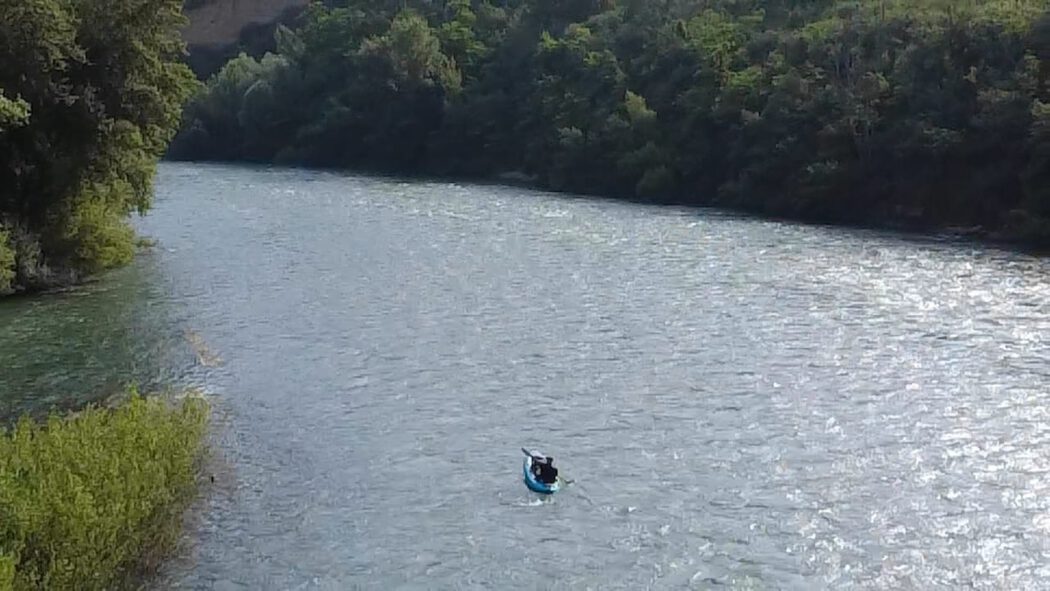 garonne mit Kanu