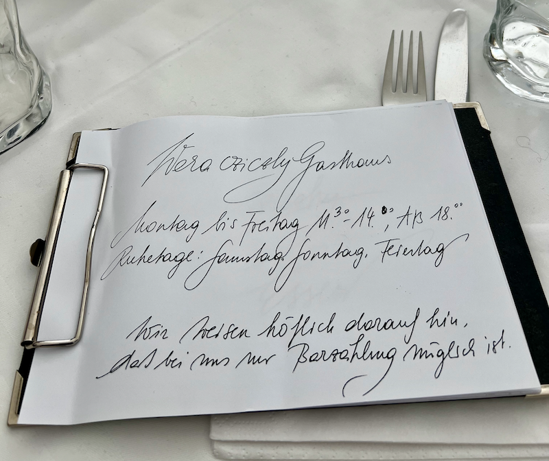 Traditionelles Wiener Wirtshaus Gasthaus Woracziczky Speisekarte