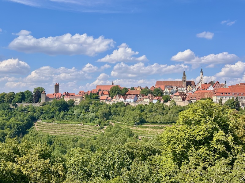 Rothenburg ob der Tauber mit Hund